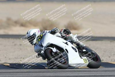 media/Nov-01-2025-CVMA (Sat) [[fc0f7531b8]]/Race 9-Amateur Supersport Middleweight/